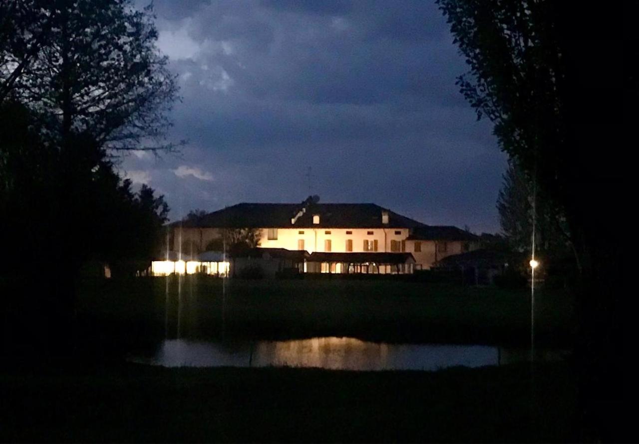 Hotel Tenuta Santo Stefano Campagnola Emilia Extérieur photo